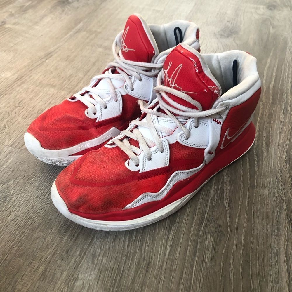 Nike‎ Kyrie Infinity TB University Red Athletic Basketball Shoes Sneakers Size 8
